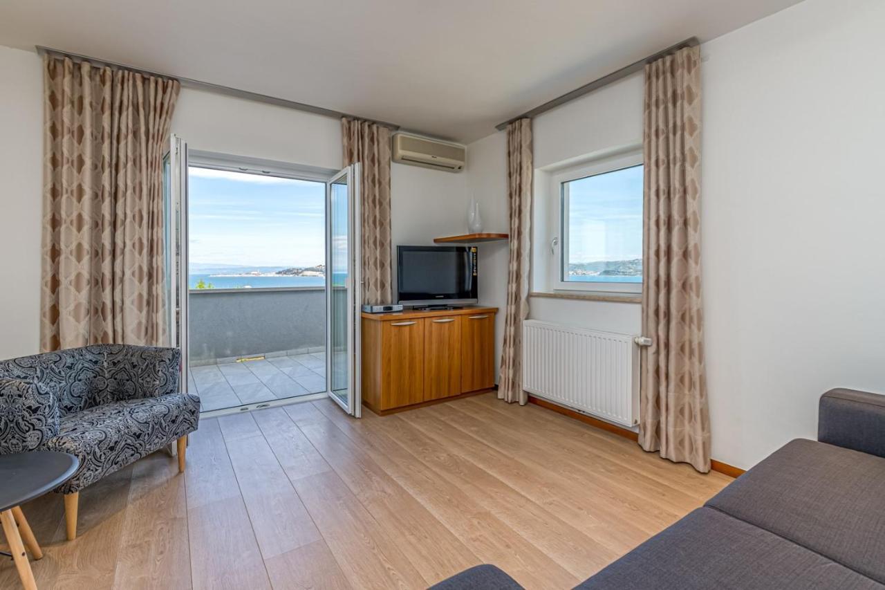 Villa Milena With Pool And Sea View Crveni Vrh Exterior foto
