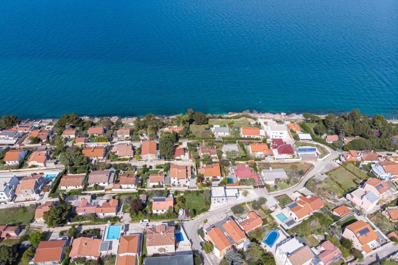 Villa Milena With Pool And Sea View Crveni Vrh Exterior foto