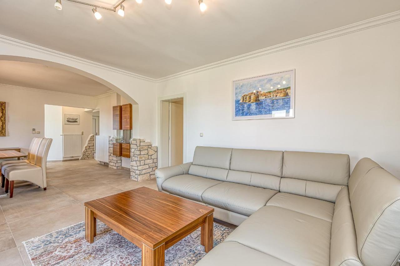 Villa Milena With Pool And Sea View Crveni Vrh Exterior foto